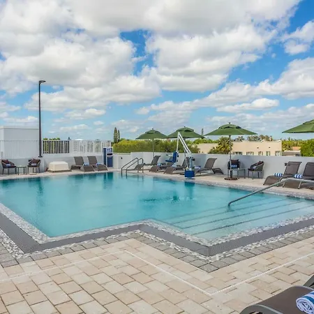 Hotel Wyndham Garden Ft Lauderdale Airport&Cruise Port